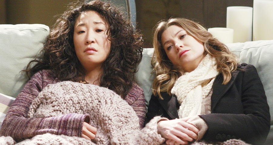 Sandra Oh and Ellen Pompeo in "Grey's Anatomy"