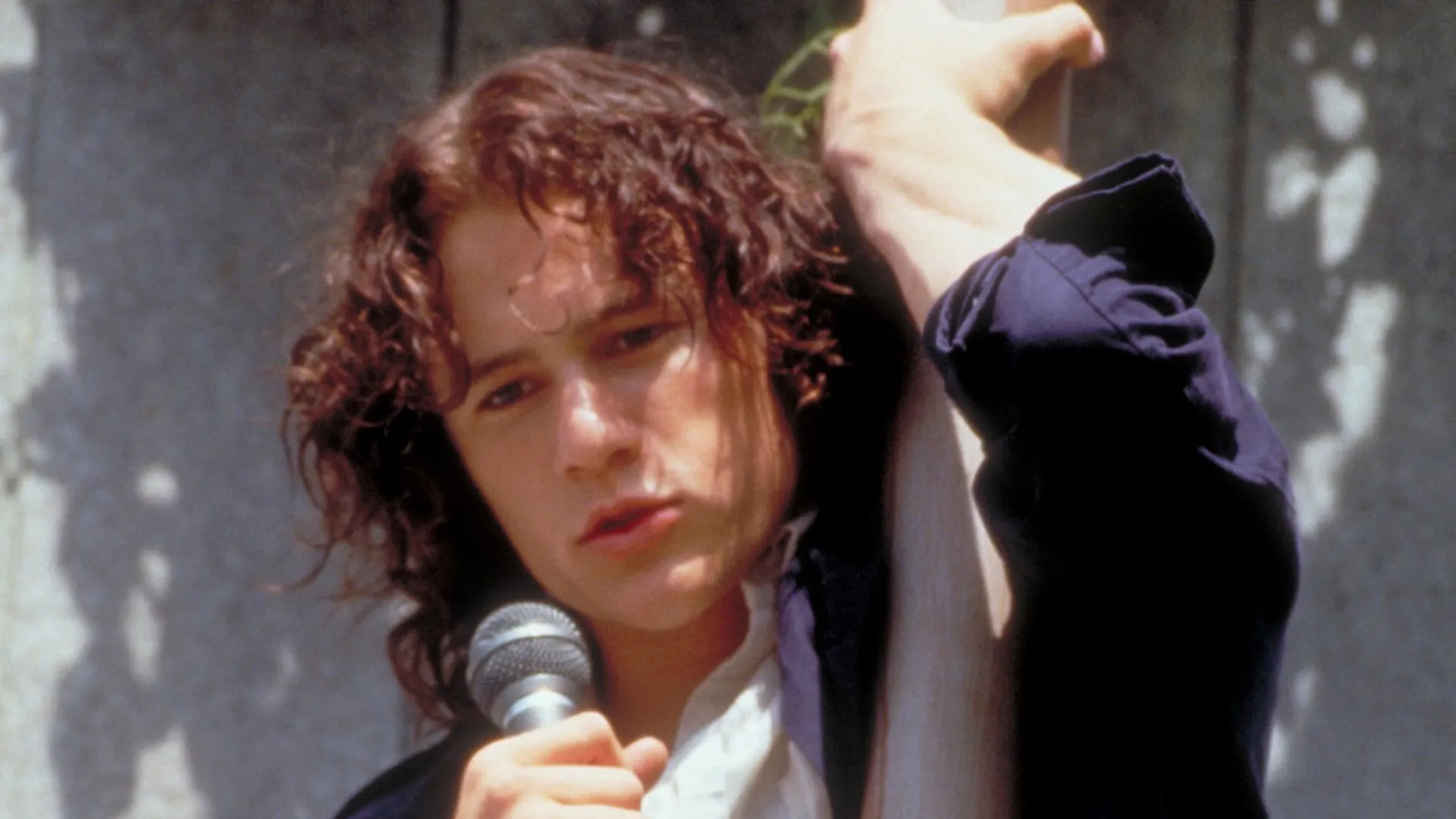 The Magic of Teen Romance: A Deeper Look at "10 Things I Hate About You 