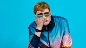 How to watch James Acaster Cold Lasagne Hate Myself 1999 on NOW TV?