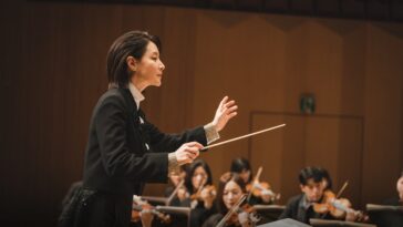 How to watch Maestra: Strings of Truth on Hulu