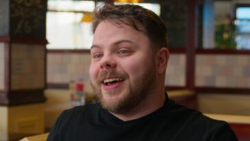 How to watch Comedians In Chippies Getting Fatter in the US on BBC iPlayer