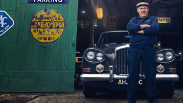 How to watch Bangers and Cash Series 9 on UKTV Play