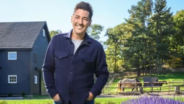 How to watch Farmhouse Fixer Season 3 on Max