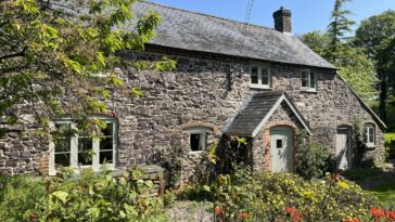 How to watch Escape to the Country Season 30 on CBC Gem