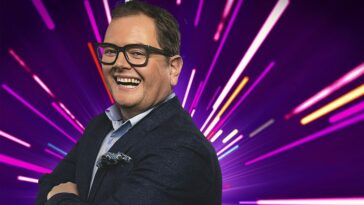 How to watch Alan Carr's Picture Slam Series 2