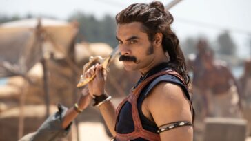 How to watch Ajayante Randam Moshanam