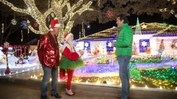 How to watch The Great Christmas Light Fight Season 12