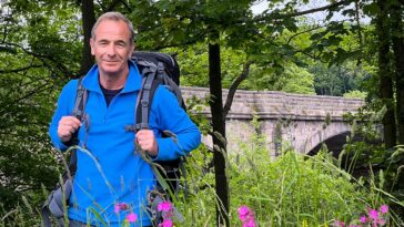 How to watch Robson Green's Weekend Escapes Series 3
