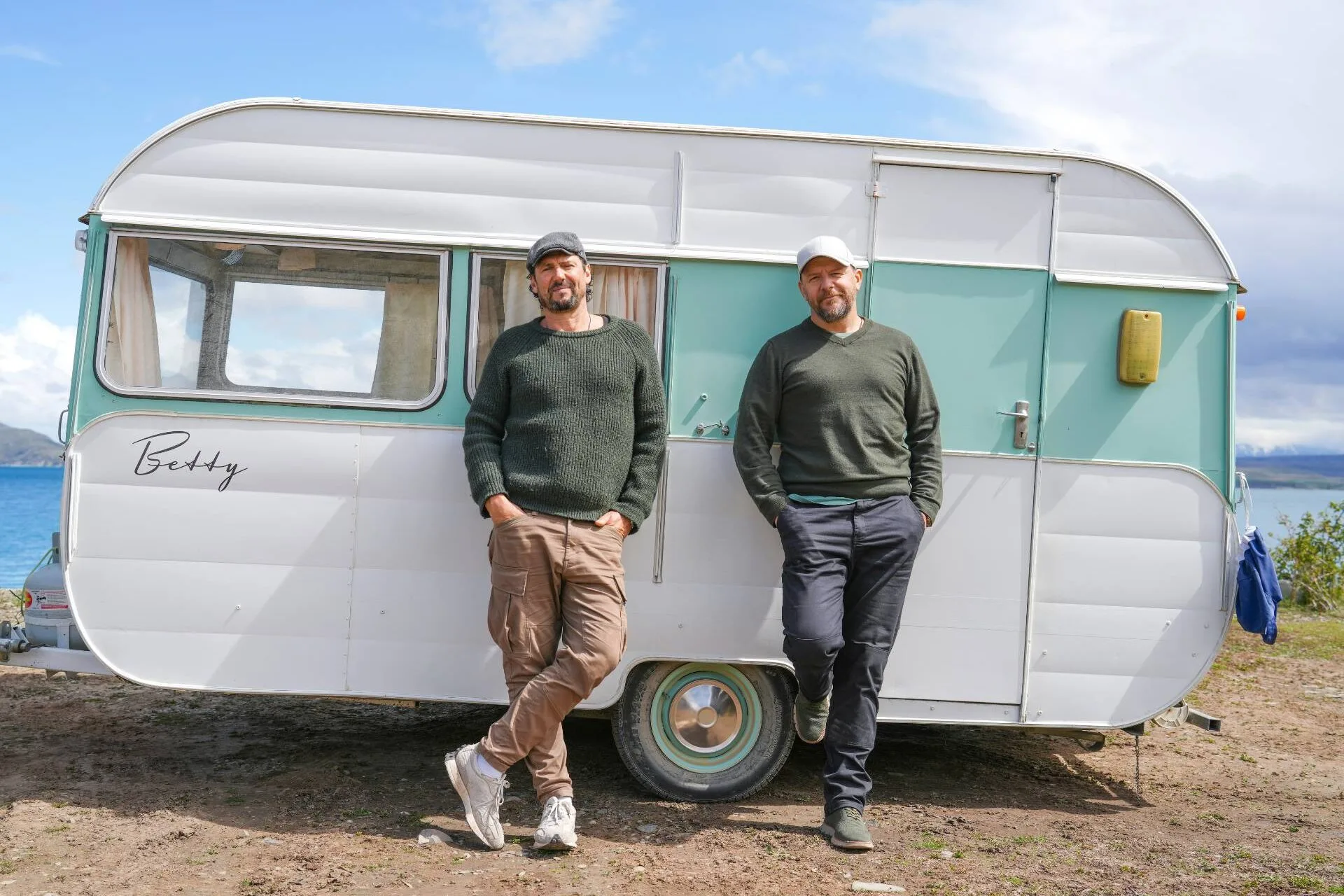 Off The Grid With Colin And Manu