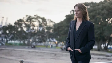 How to watch A Mistake (2024)