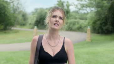 How to watch Sirens (2025) Season 1