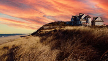 How to watch Oceanfront Property Hunt