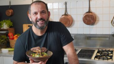 How to watch Plat du Tour Season 6