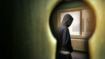 How to watch Squatters (2025)