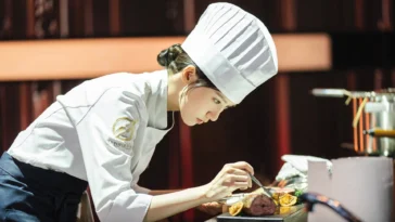 How to watch Bon Appétit, Your Majesty