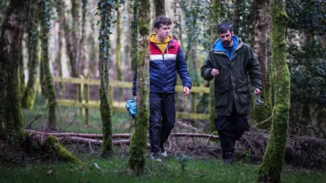 How to watch Amongst the Wolves