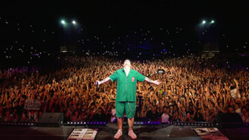 How to watch Rockstar: DUKI from the End of the World