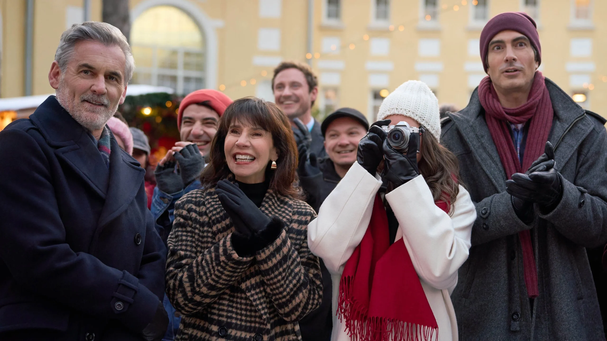 How to watch A Keller Christmas Vacation