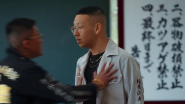 How to watch Badly in Love (2025)