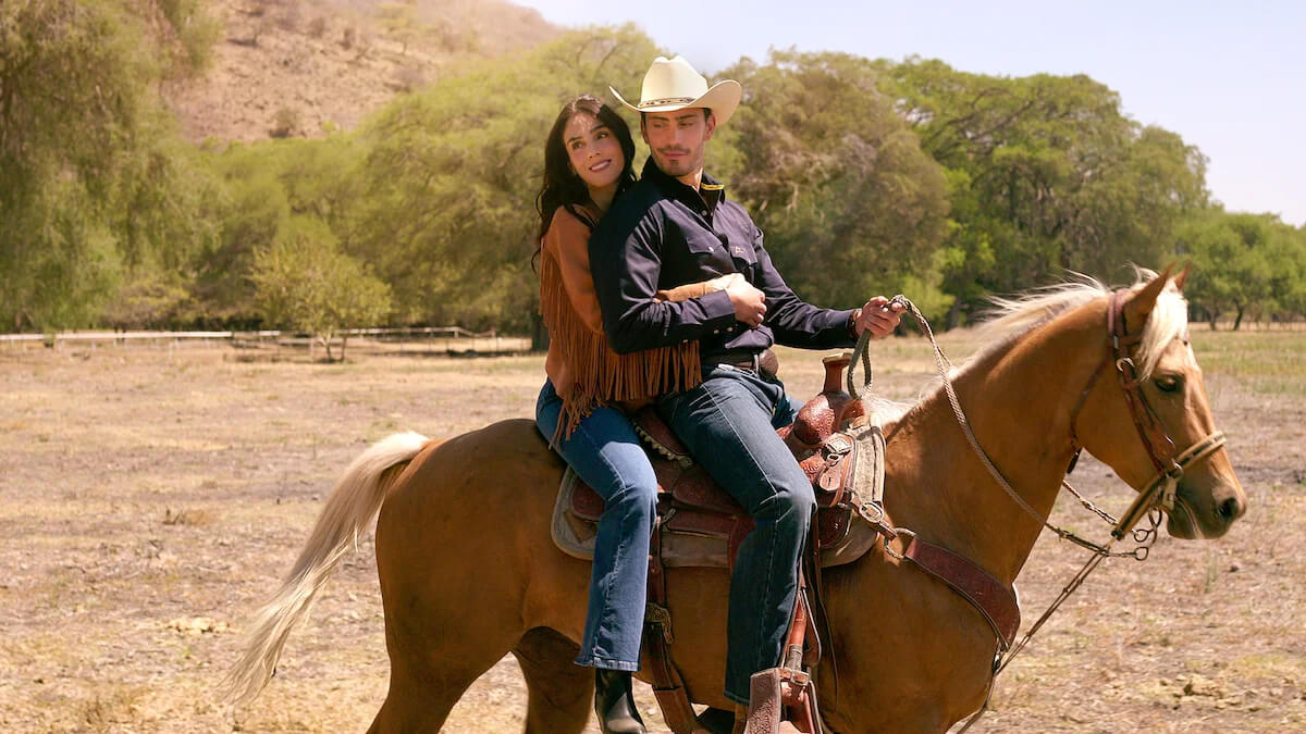 How to watch The Manny (El niñero) Season 3