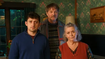 How to watch Can You Keep a Secret? for free