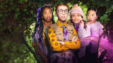 How to watch Girl Troop vs Aliens