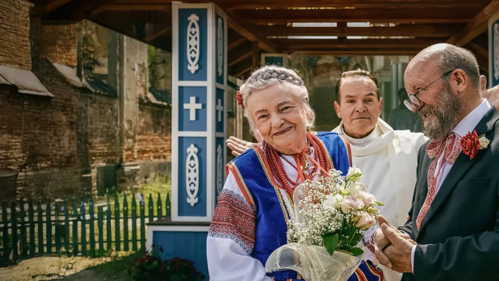 How to watch It Takes a Village (Podlasie) on Netflix