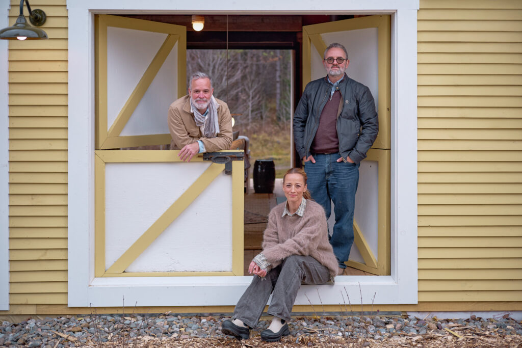 How to watch Karine et la maison jaune Season 2 in the US