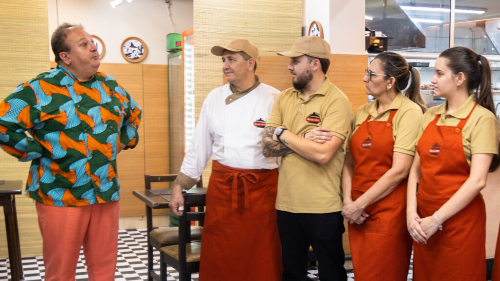 How to watch Pesadelo na Cozinha