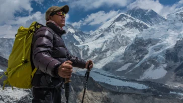 How to watch Everest Dark