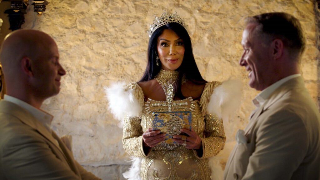 How to watch Queen of the Castle Season 2
