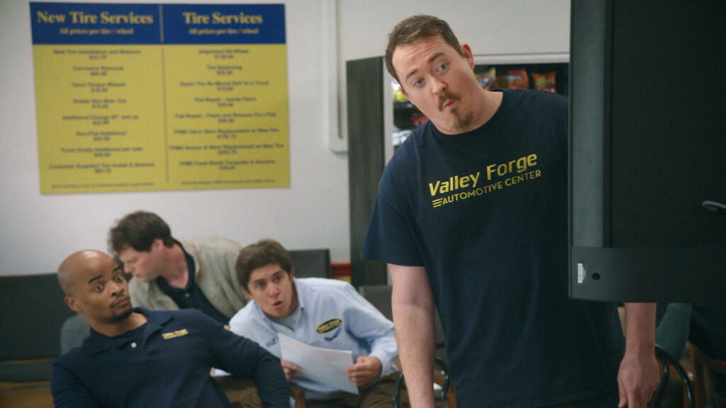 How to watch Tires Season 3 on Netflix