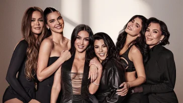 How to watch The Kardashians Season 8